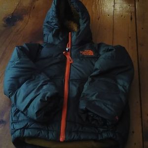 The North Face sz 3t winter hooded jacket